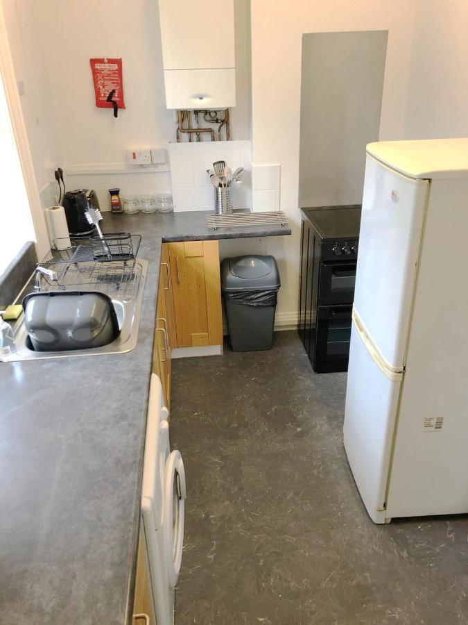 Sail Away. 1-Bed Apartment Close To The Beach 본머스 외부 사진