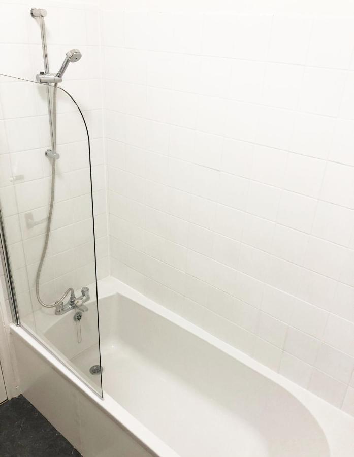 Sail Away. 1-Bed Apartment Close To The Beach 본머스 외부 사진