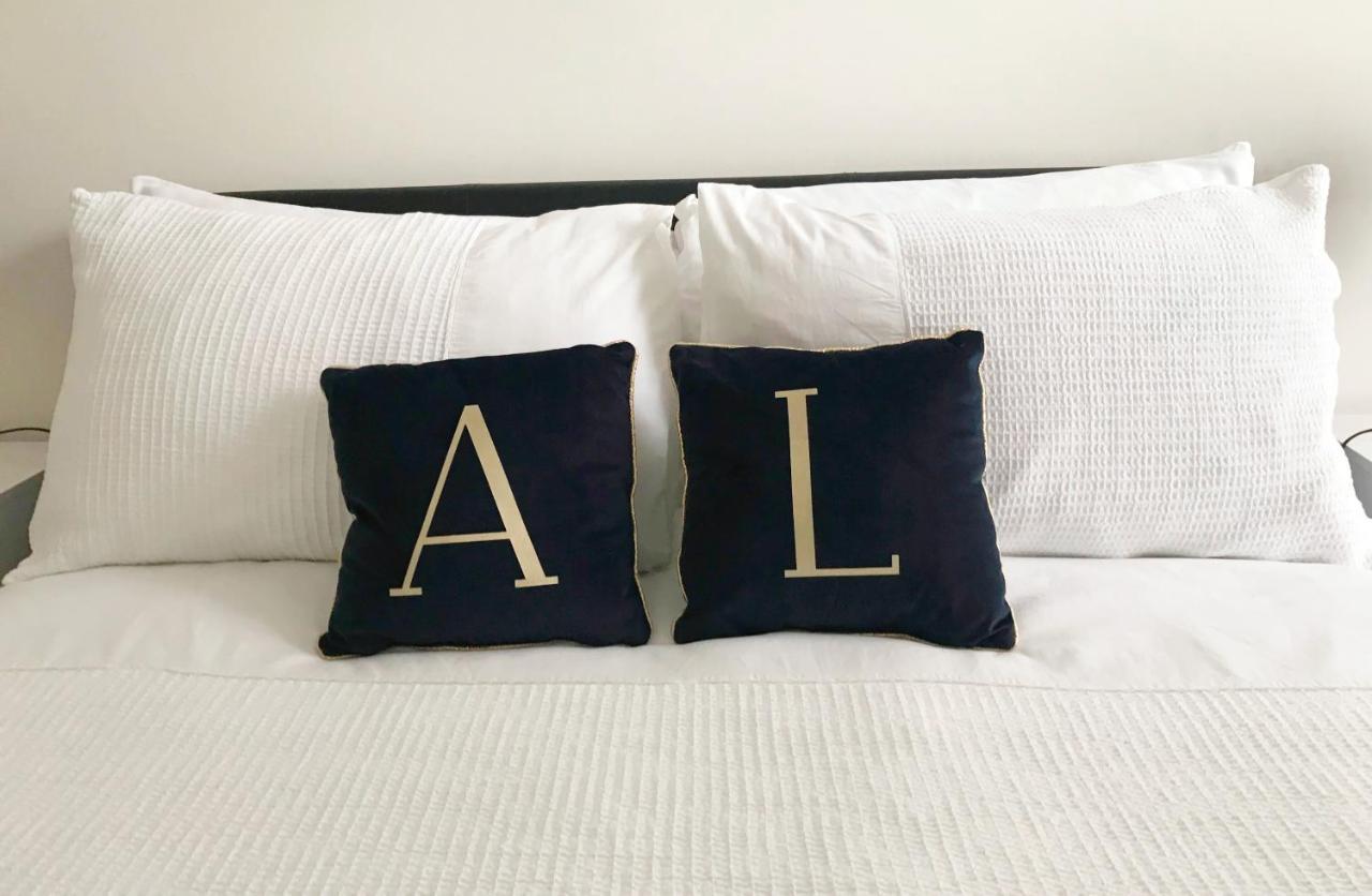Sail Away. 1-Bed Apartment Close To The Beach 본머스 외부 사진
